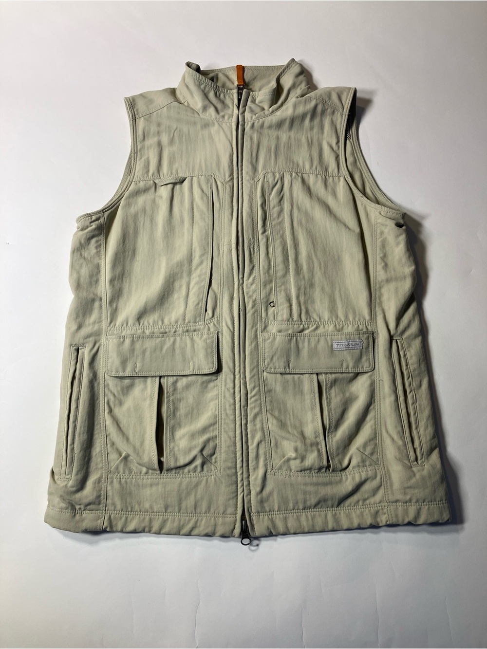 Lightweight Cream Utility Vest with Multi-Pocket Design